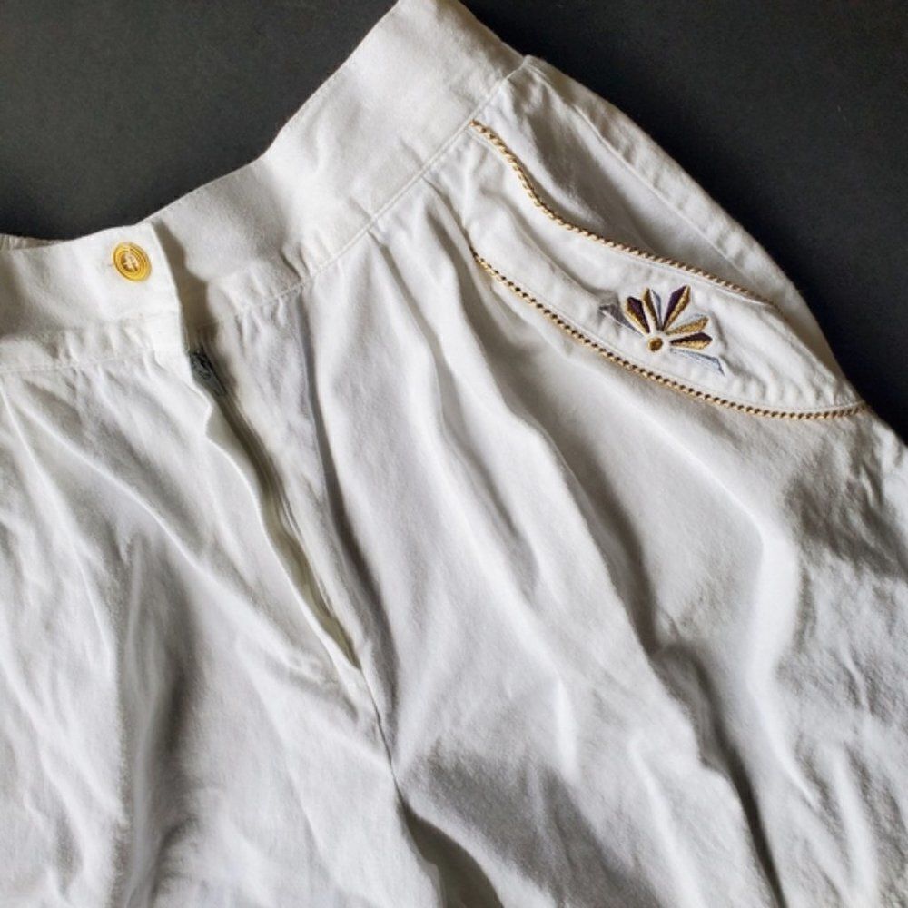 💍Vintage Saint Germain Paris High Waisted shorts - Picture 3 of 8